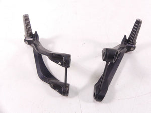 2008 Kawasaki ZX6R Ninja Rear Passenger Foot Peg Set 35063-0144-W9 35063-0145-W9