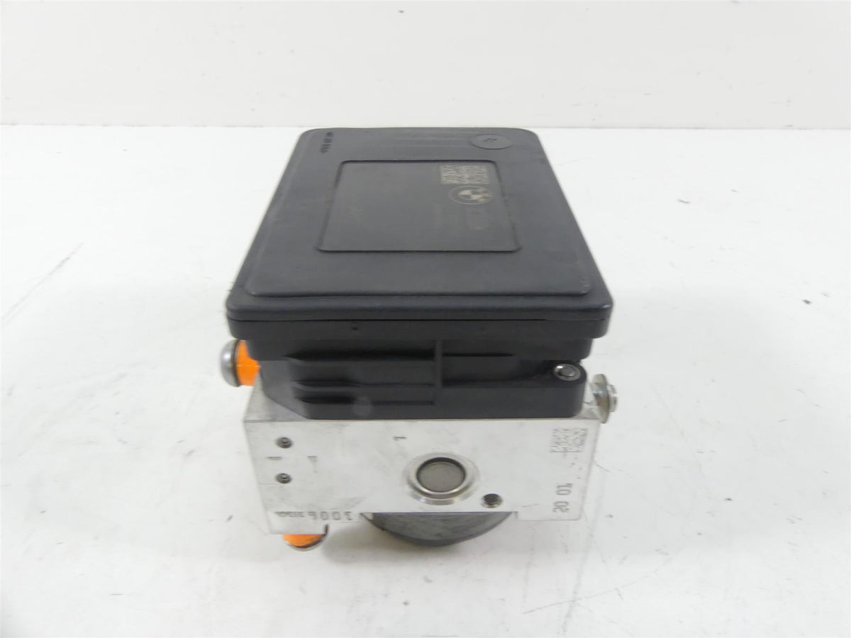 2017 BMW R1200RT K52 Abs Brake Pump Module 34518566956 {{ shop.shopifyCountryName }} - Mototech271
