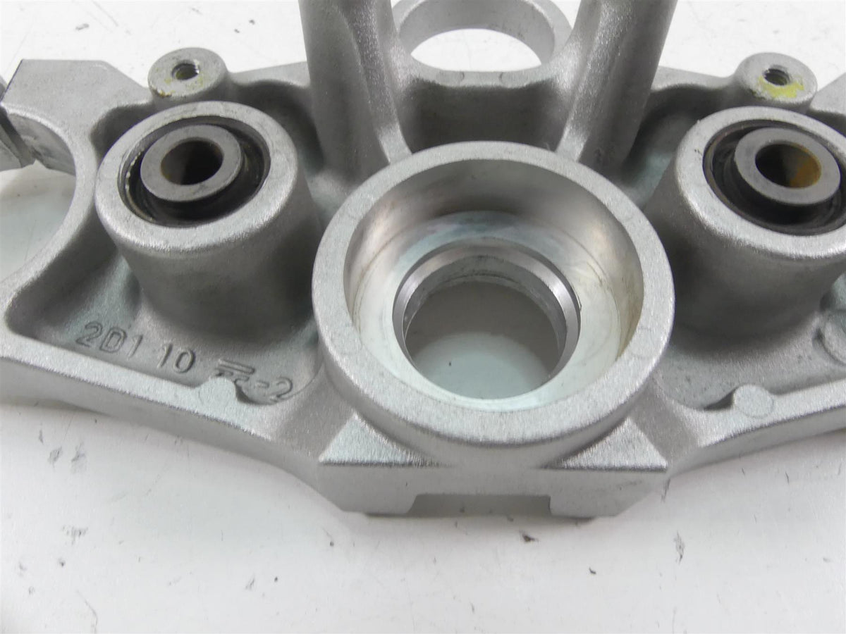 2008 Yamaha FZ1 Fazer Upper Triple Tree Steering Clamp 50mm 2D1-23405-11-00 {{ shop.shopifyCountryName }} - Mototech271