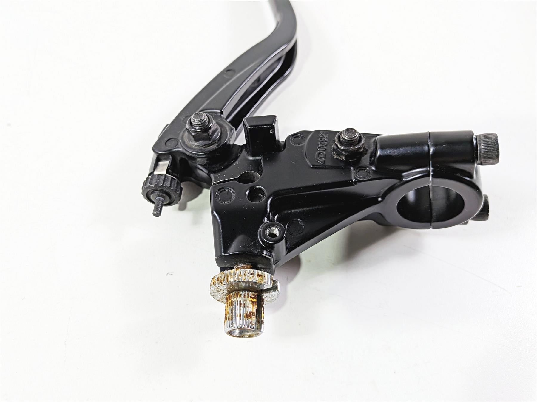 2019 Triumph Speed Triple RS 1050 Clutch Perch Lever Set T2049998 {{ shop.shopifyCountryName }} - Mototech271