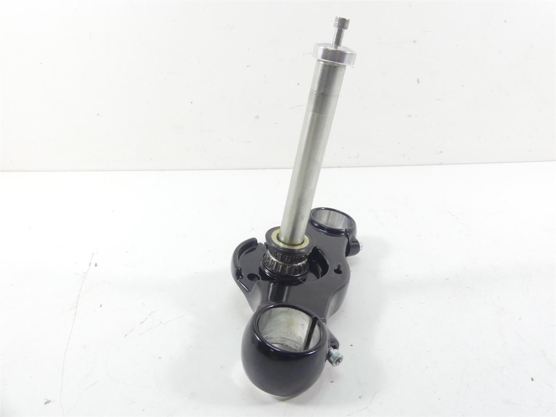 2021 Harley Softail FXBBS 114 Street Bob Lower Triple Tree 49mm - Read 45900170 {{ shop.shopifyCountryName }} - Mototech271