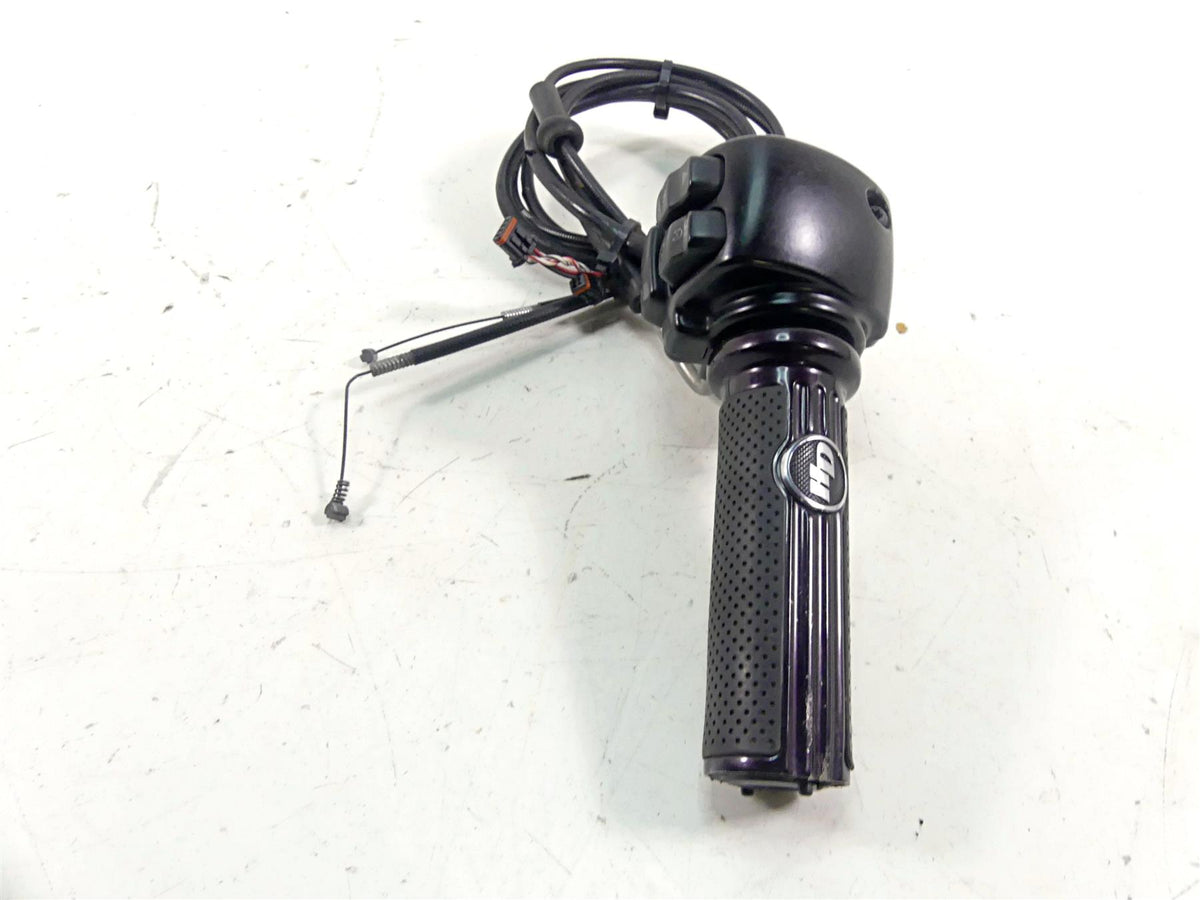2013 Harley Softail FLSTFB Fat Boy Lo Right Hand Control Switch -Read 72954-11 {{ shop.shopifyCountryName }} - Mototech271