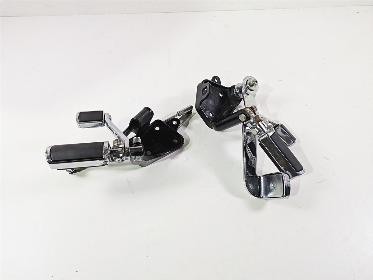 2004 Harley Softail FXSTDI Deuce Front Forward Foot Control Peg 33683-00 42507-00 {{ shop.shopifyCountryName }} - Mototech271