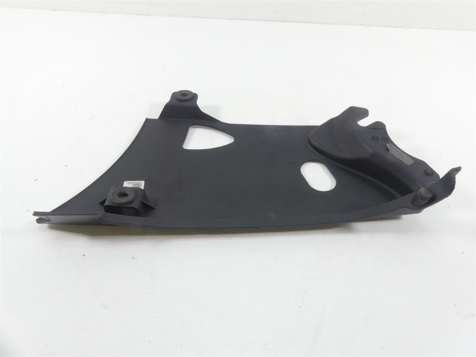 2016 Indian Chieftain Dark Horse Right Lower Side Cover Fairing Cowl 5450418 {{ shop.shopifyCountryName }} - Mototech271