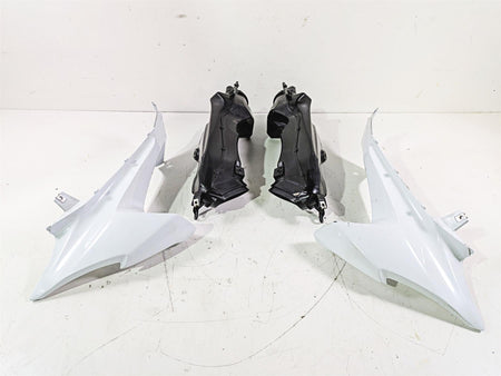 2016 Suzuki GSXR1000 Air Intake Ram & Cover Set 94420-47H00 94430-47H00 {{ shop.shopifyCountryName }} - Mototech271
