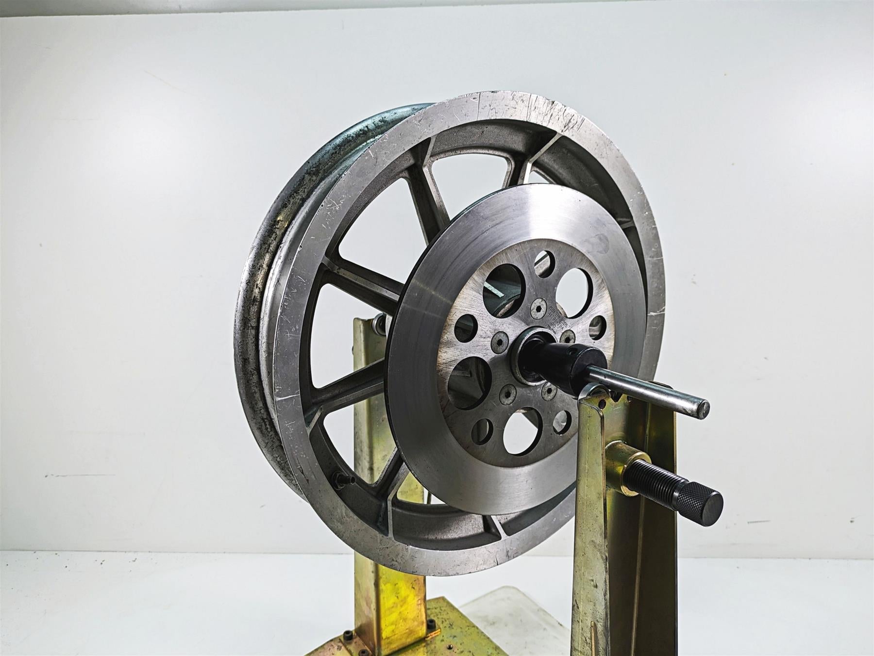 1990 Harley Sportster XLH883 XL883 16x3 9 Spoke Rear Wheel Rim 40983-86 {{ shop.shopifyCountryName }} - Mototech271