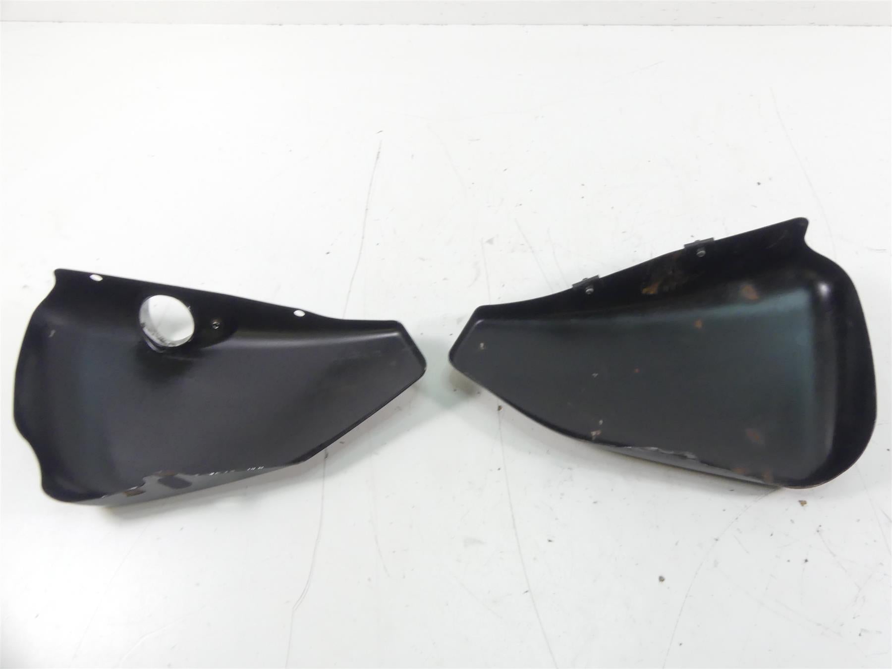 2014 Harley Sportster XL1200 C Side Right Side Cover Set 57200092DH 57200091DH {{ shop.shopifyCountryName }} - Mototech271