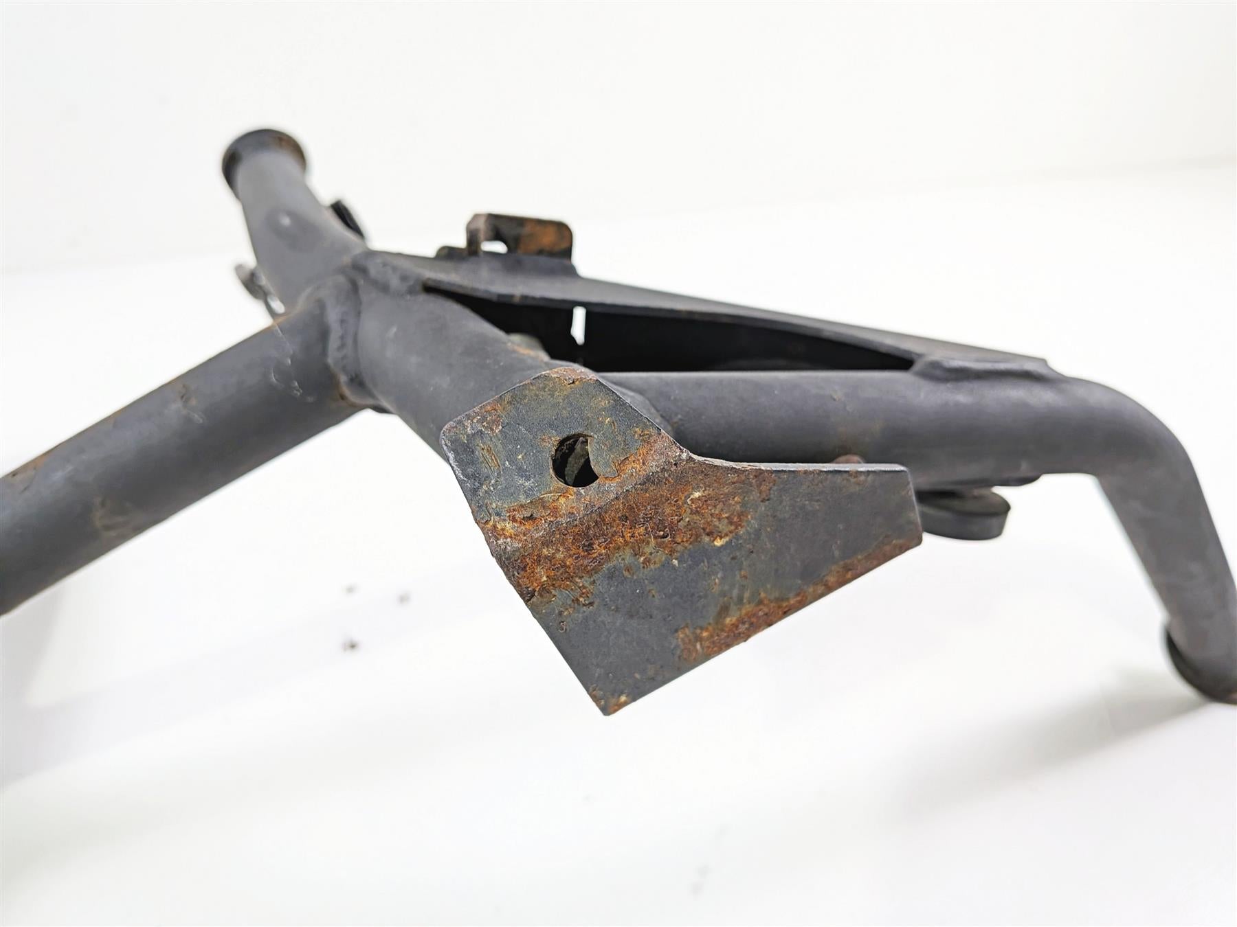 2013 Triumph Tiger 1215 Explorer Center Kick Stand Kickstand T2081375 {{ shop.shopifyCountryName }} - Mototech271