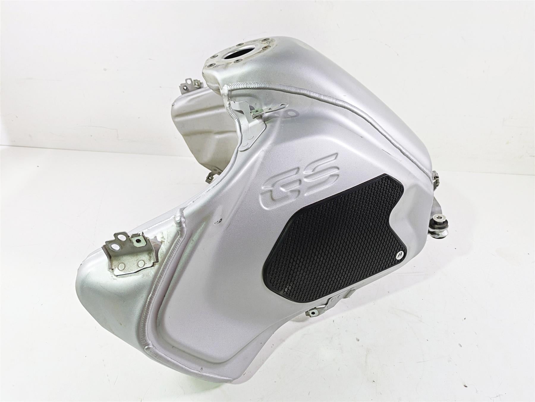 2015 BMW R1200 GS Adv K51 Fuel Gas Tank Aluminum Metallic Matt 16118537710 {{ shop.shopifyCountryName }} - Mototech271