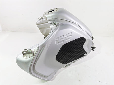 2015 BMW R1200 GS Adv K51 Fuel Gas Tank Aluminum Metallic Matt 16118537710 {{ shop.shopifyCountryName }} - Mototech271
