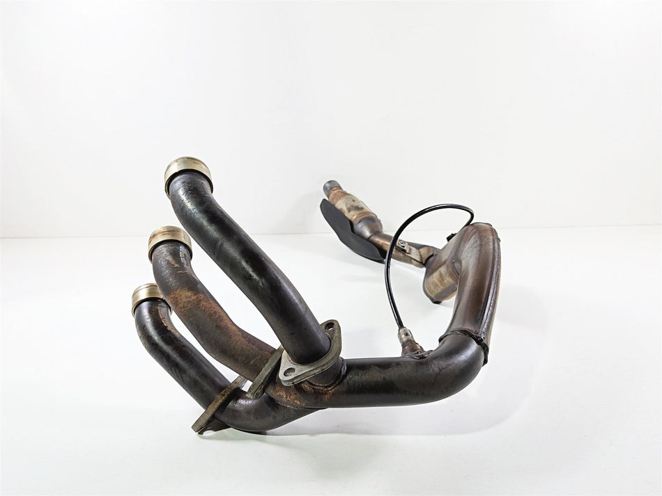 2022 Triumph Tiger 900 GT Pro Exhaust Pipe Header Manifold T2203725 {{ shop.shopifyCountryName }} - Mototech271