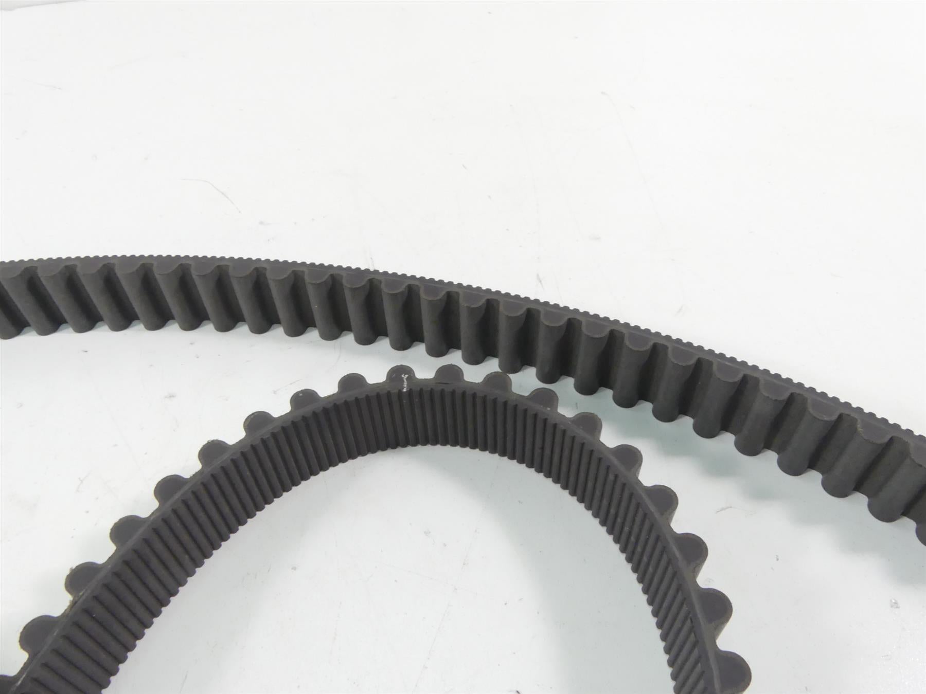 2007 Yamaha XVS1300 V-Star Rear Drive Belt 3D8-46241-00-00 {{ shop.shopifyCountryName }} - Mototech271