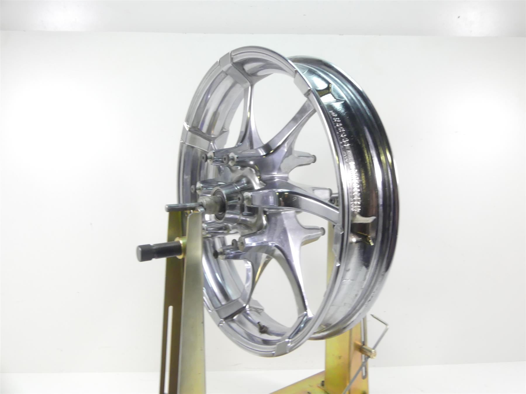 2012 Harley CVO FLHX SE3 Street Glide Front Agitator Wheel 19x3.5 55071-11 {{ shop.shopifyCountryName }} - Mototech271