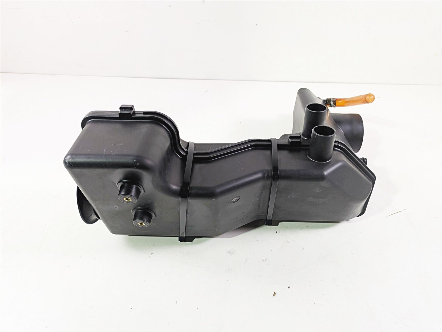 2017 Kawasaki Ultra 310X Air Box Cleaner Breather Filter 11038-3710 {{ shop.shopifyCountryName }} - Mototech271