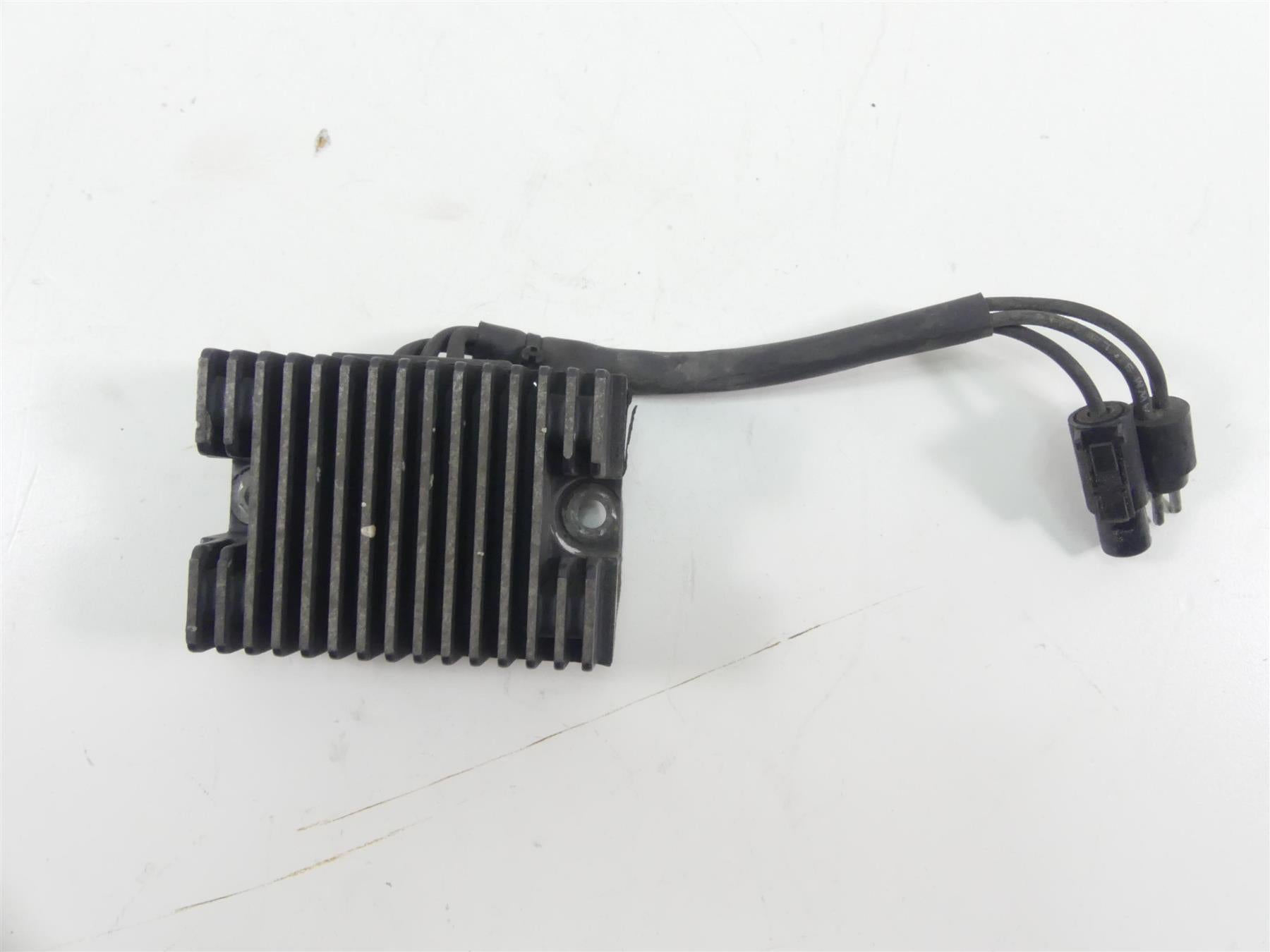 2003 Harley Sportster XL1200 C 100th Anniv Rectifier Voltage Regulator 74523-94A {{ shop.shopifyCountryName }} - Mototech271