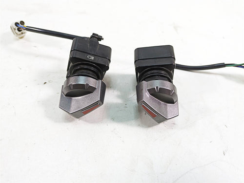2019 Yamaha YXZ1000 R EPS SS SE Light Awd 4wd Switch Set 2HC-82526-00-00 | Mototech271