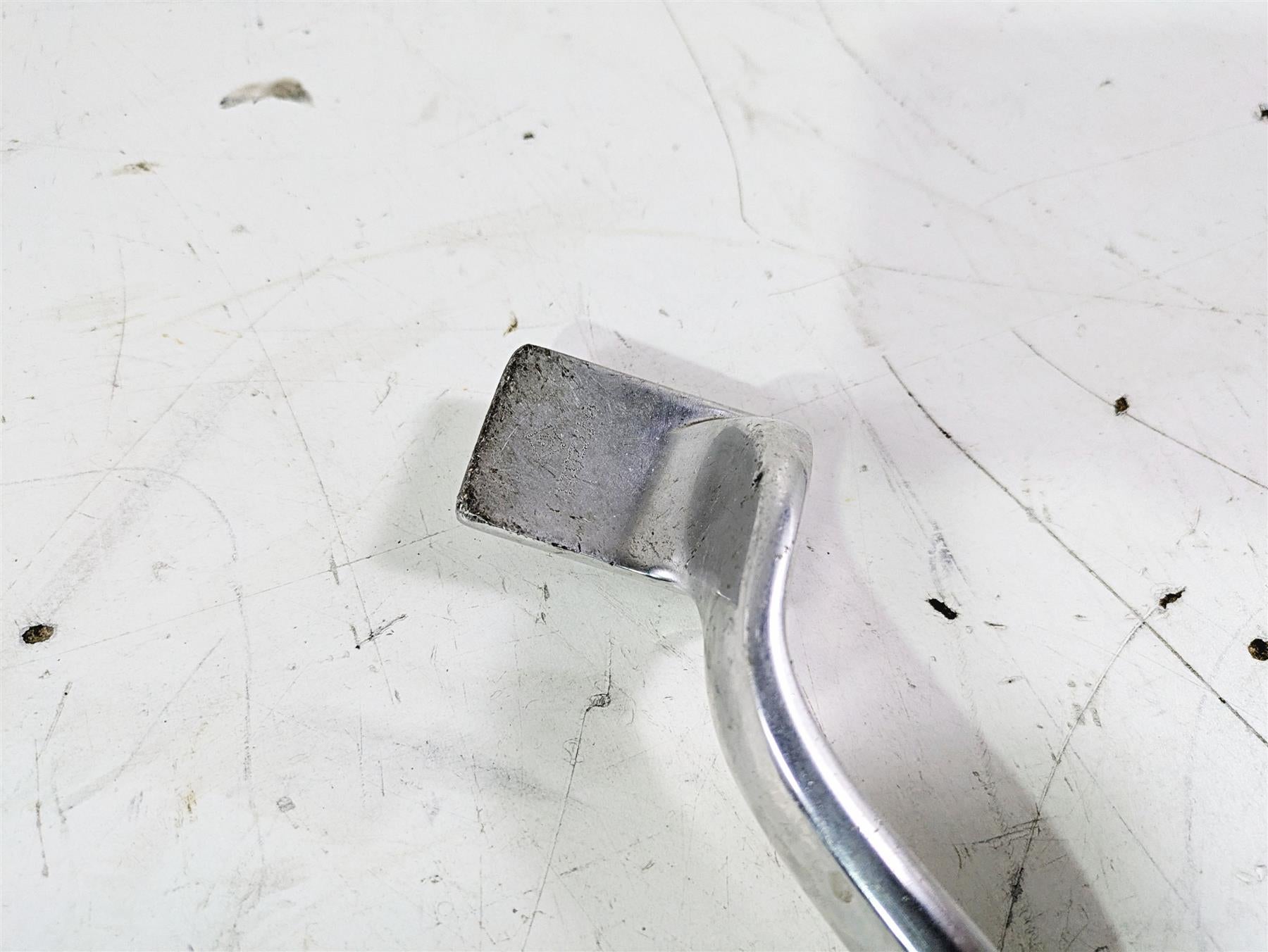 2012 Harley VRSCF Muscle V Rod Right Front Footpeg & Brake Lever 54046-12 {{ shop.shopifyCountryName }} - Mototech271