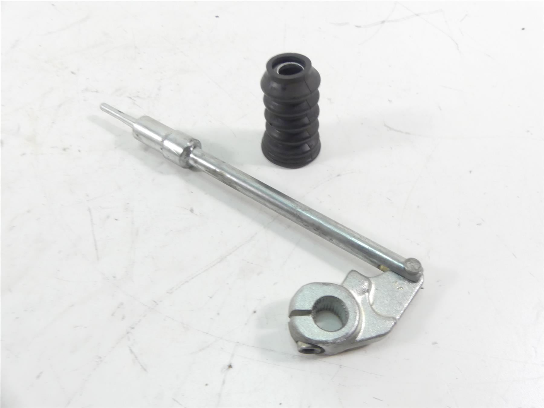 1989 Harley Touring FLTC Tour Glide Rear Brake Master Cylinder 41755-86 {{ shop.shopifyCountryName }} - Mototech271