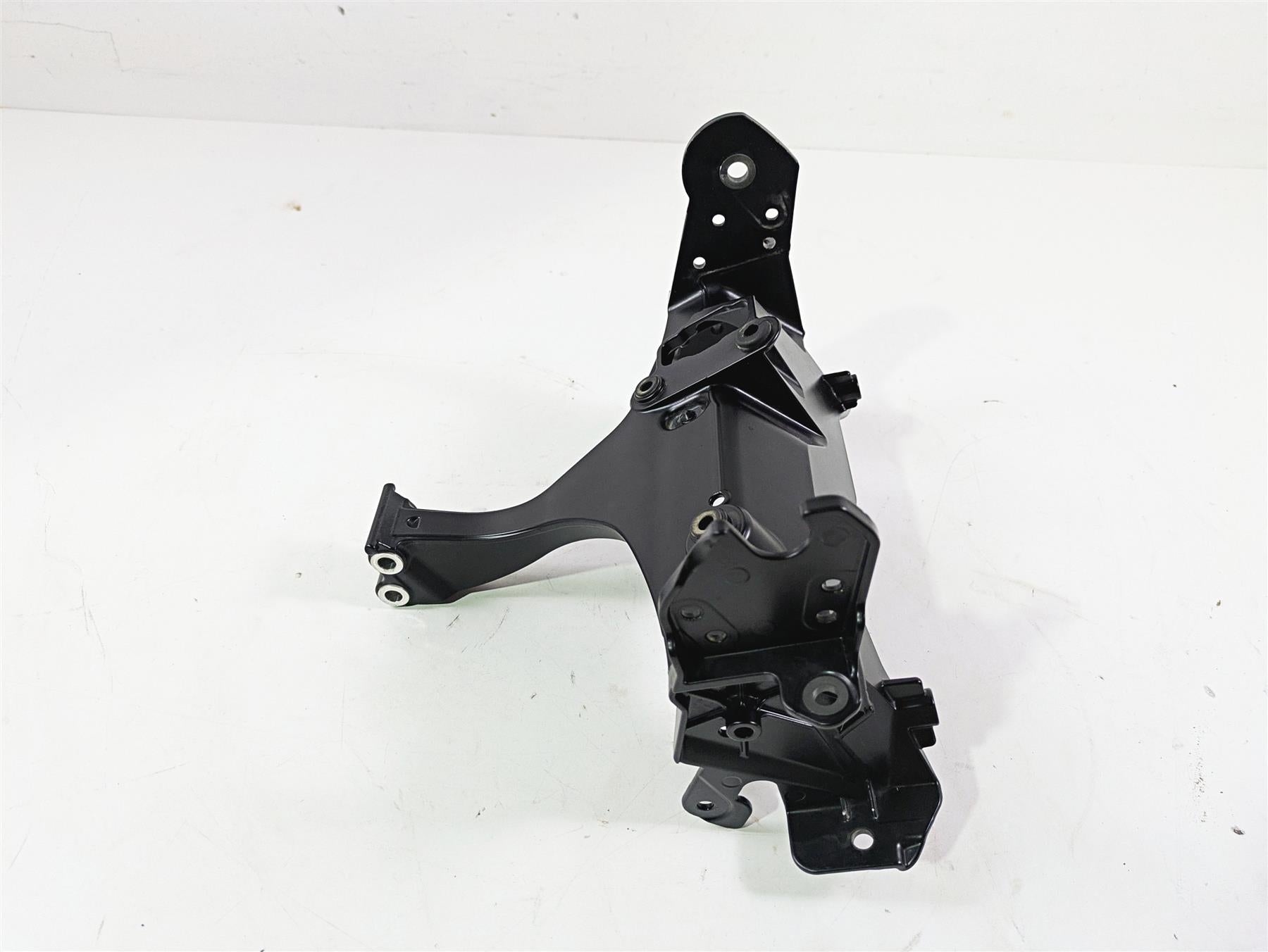 2015 BMW R1200 GS Adv K51 Front Center Stay Bracket Mount 46637726524 {{ shop.shopifyCountryName }} - Mototech271