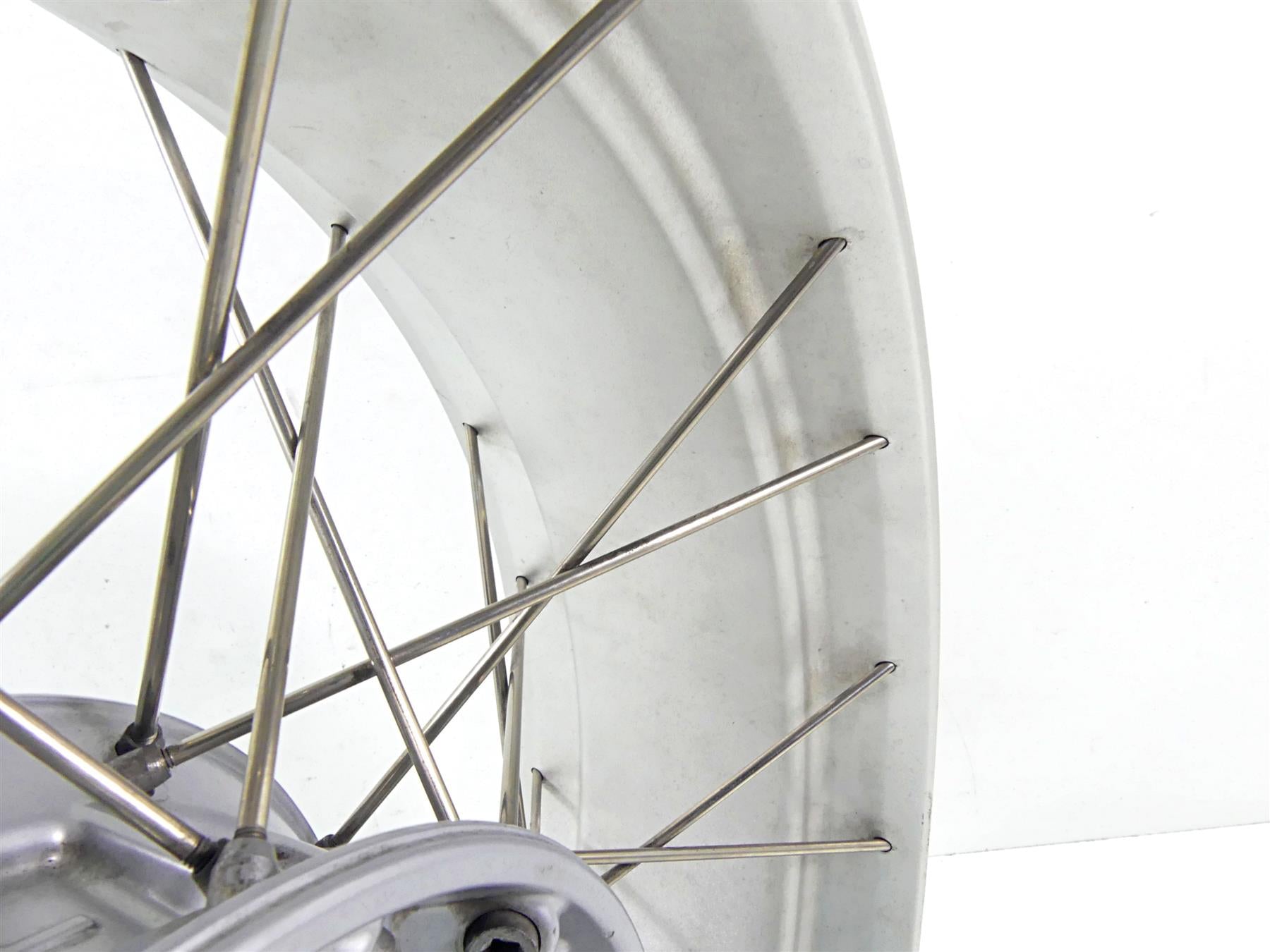 2014 BMW R1200GS K50 Straight 17x4.5 Cross Spoke Rear Wheel Rim 36318526651 {{ shop.shopifyCountryName }} - Mototech271