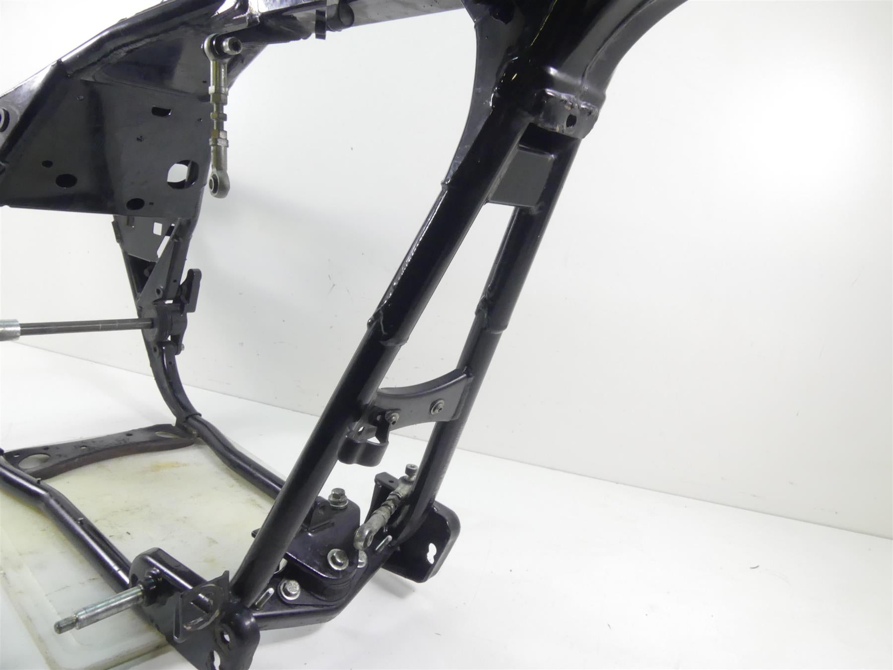 2007 Harley FLHTCU SE2 CVO Electra Glide Straight Main Frame Chassis With Clear Arkansas Title 47900-07 {{ shop.shopifyCountryName }} - Mototech271
