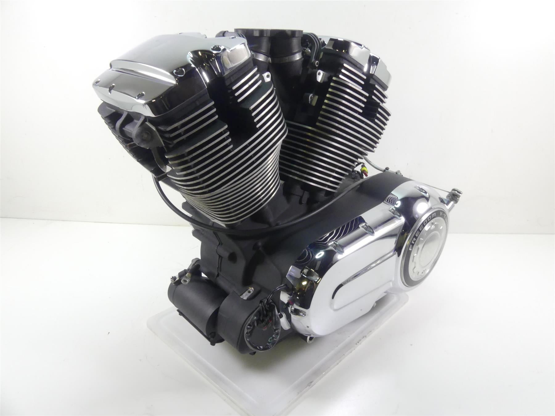 2015 Victory Cross Country Tour Running Engine Transmission 37K - Video 1204760 {{ shop.shopifyCountryName }} - Mototech271