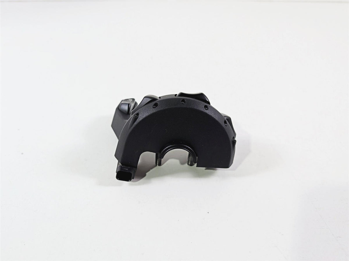 2023 BMW R1250RT RTP K52 Left Auxiliary Hand Control Switch 61318406097 8406097 {{ shop.shopifyCountryName }} - Mototech271