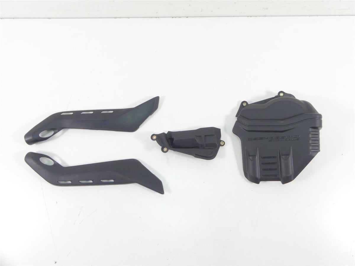 2018 Ducati Panigale 1100 V4 S Engine & Frame Infill Fairing Cover Set 4601G551A {{ shop.shopifyCountryName }} - Mototech271