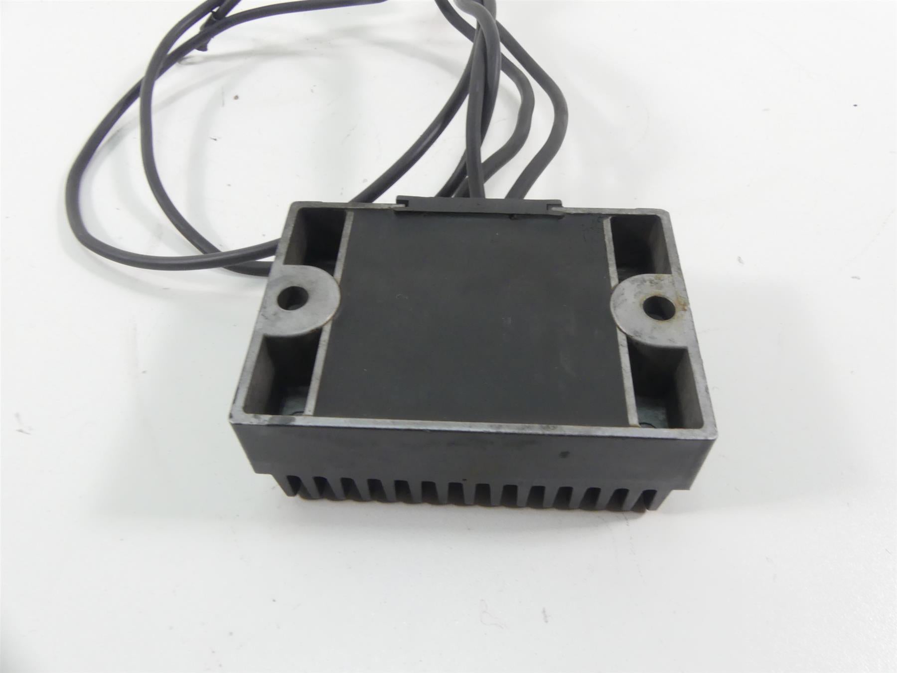 1993 Harley FXSTS Softail Springer Rectifier Voltage Regulator 74519-88B {{ shop.shopifyCountryName }} - Mototech271