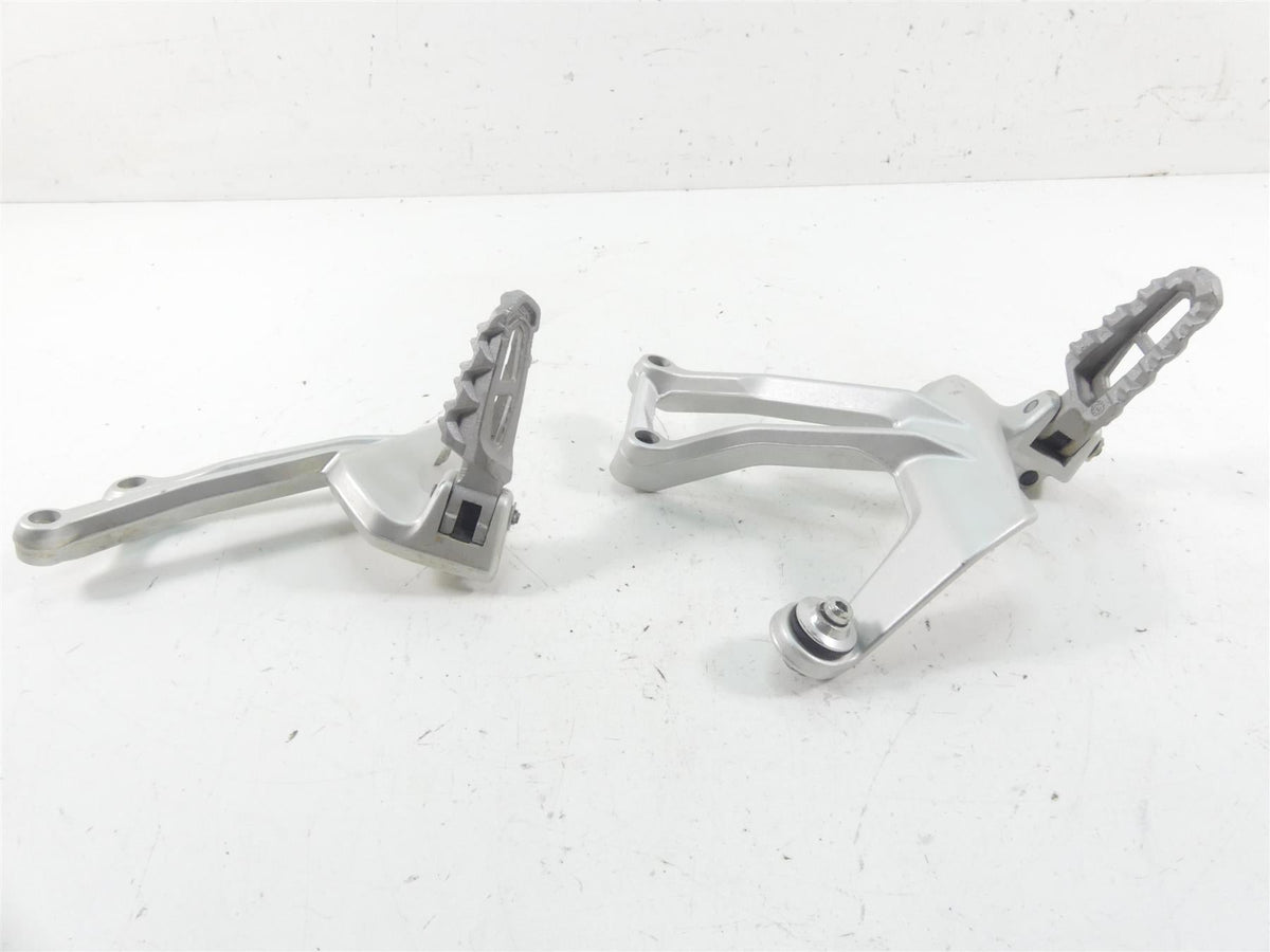 2020 Ducati Multistrada 1260 Enduro Rear Passenger Footpeg Rest Set 82412631AA {{ shop.shopifyCountryName }} - Mototech271