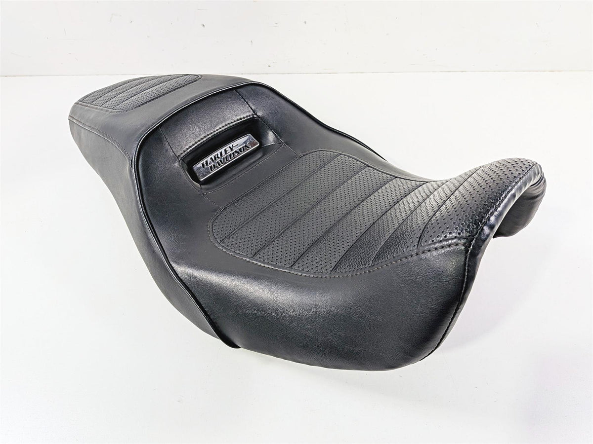 2014 Harley FXDL Dyna Low Rider Driver Rider Seat Saddle 52000136 {{ shop.shopifyCountryName }} - Mototech271