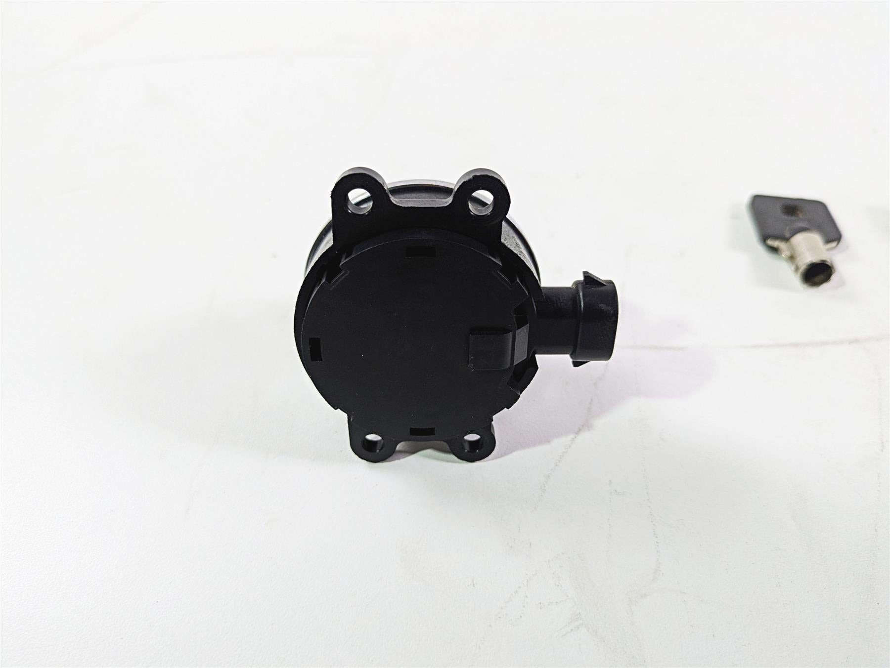 2017 Harley Softail Heritage Classic FLSTC Ignition Switch Key Lock Set 71400076 {{ shop.shopifyCountryName }} - Mototech271