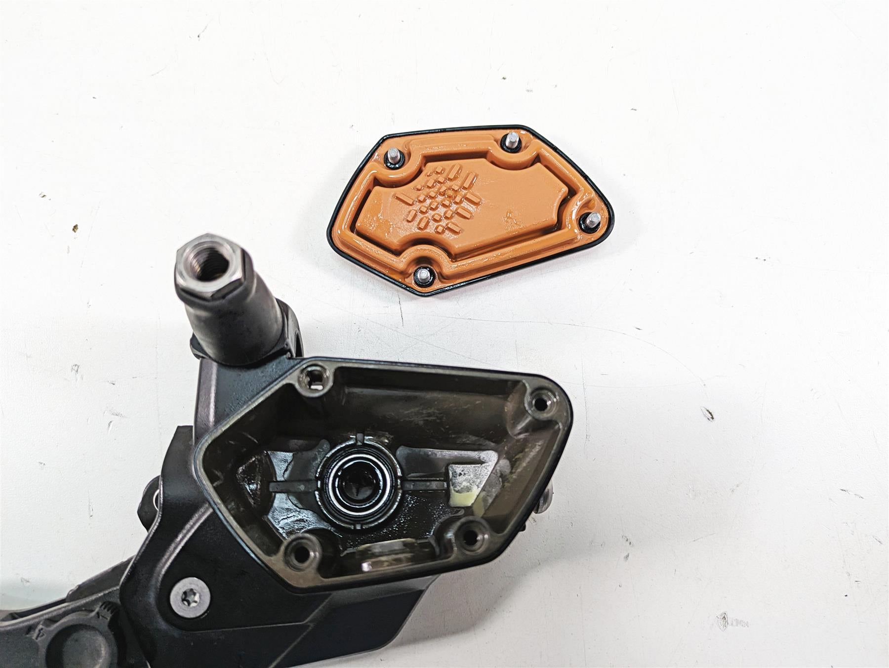 2016 BMW R1200R K53 Front Brake Master Cylinder + Lever 32728559604 {{ shop.shopifyCountryName }} - Mototech271