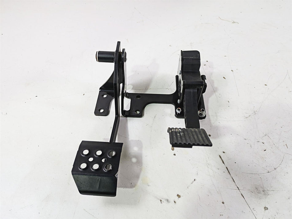 2022 Polaris RZR XP 4 1000 Premium Brake & Accelerate Pedal Set 1027413 1021765 {{ shop.shopifyCountryName }} - Mototech271