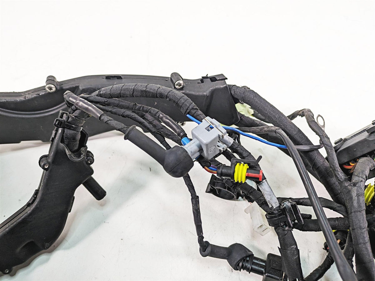 2021 Aprilia RS660 Main & Engine Wiring Harness Loom 2D000458 2D000459 {{ shop.shopifyCountryName }} - Mototech271