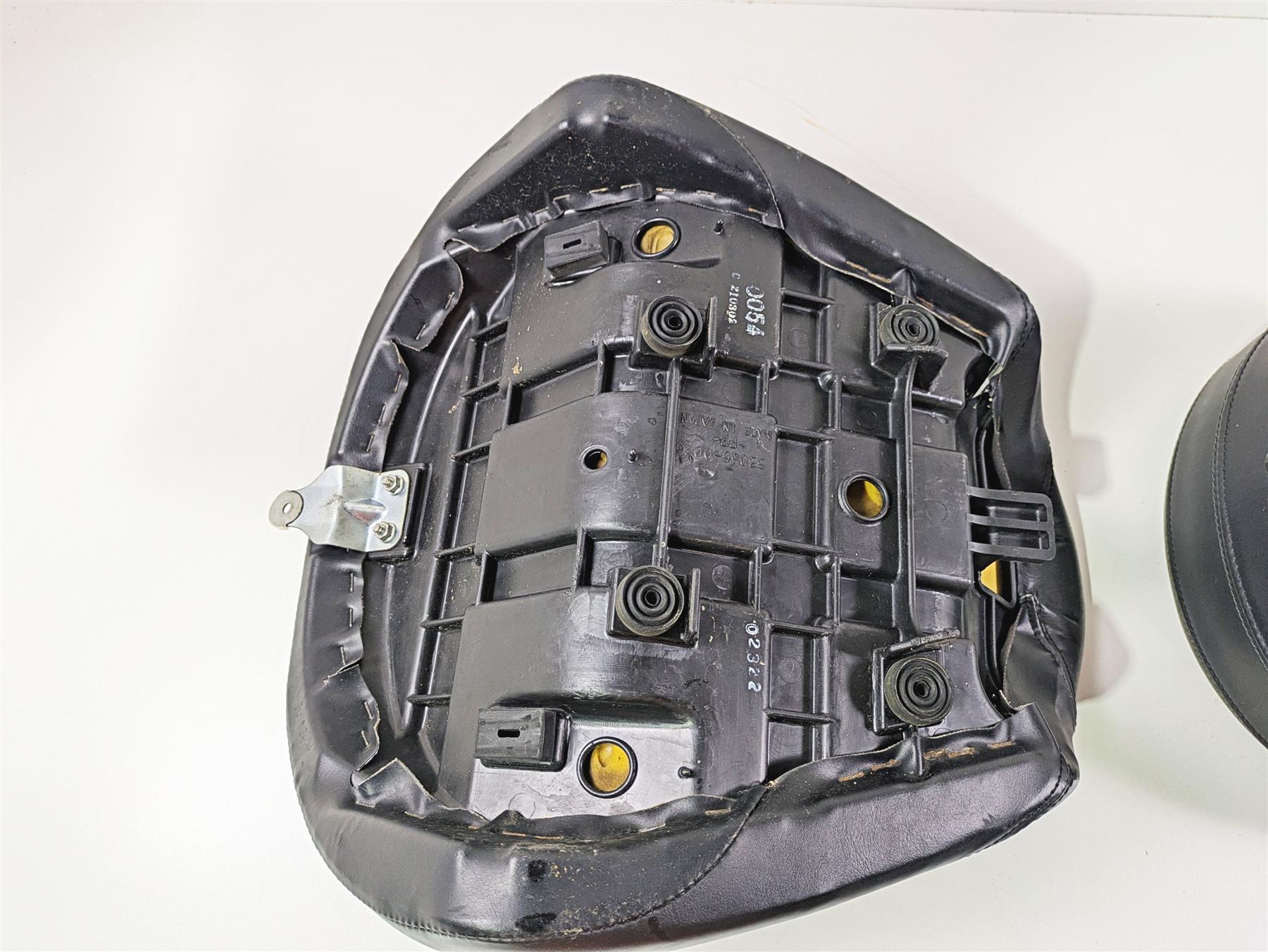 2008 Kawasaki VN1600 Vulcan Nomad Front Rear Seat Saddle Set 53066-0054-MA {{ shop.shopifyCountryName }} - Mototech271