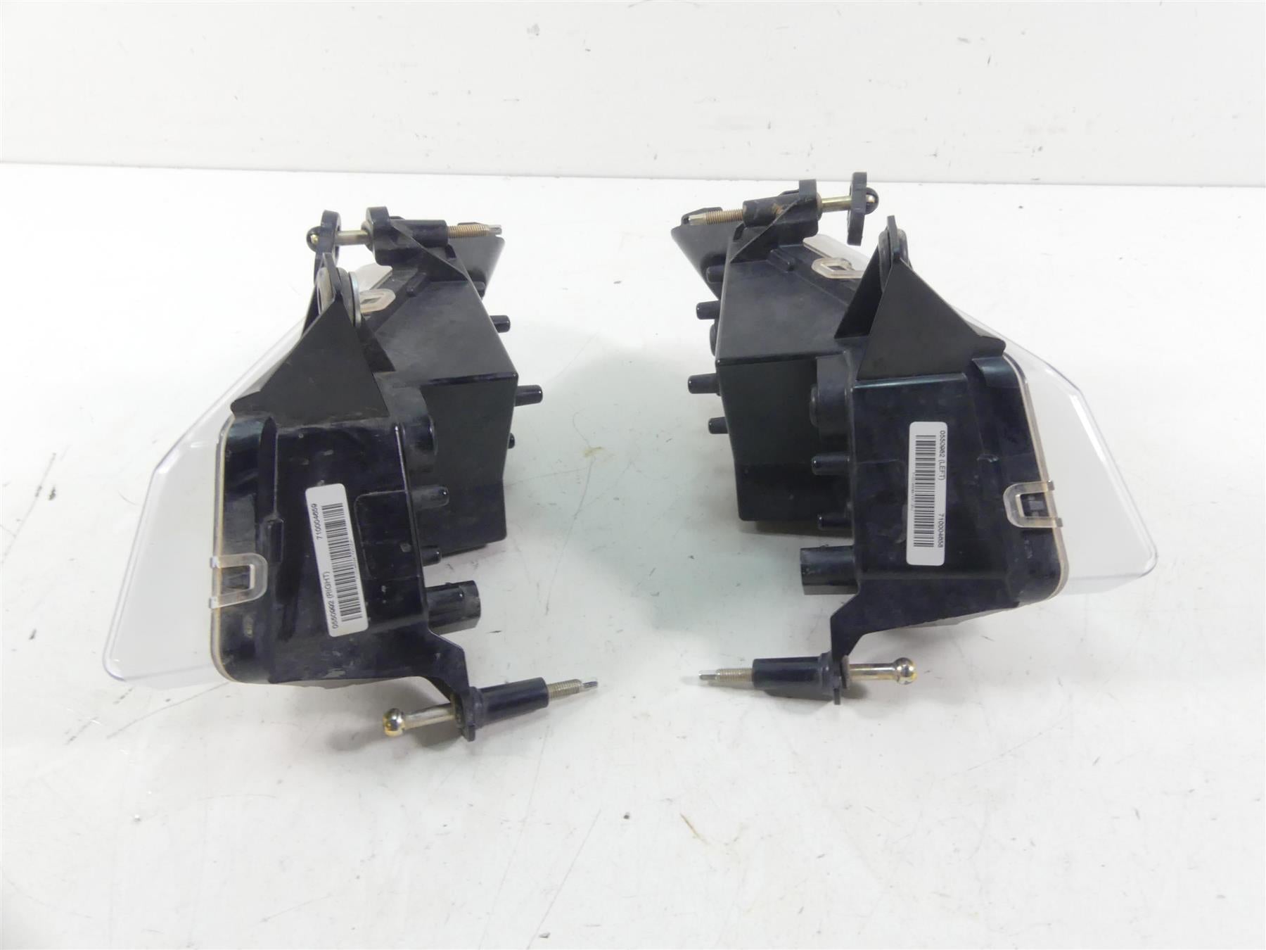 2017 Can Am Maverick X3 XDS Turbo R Headlight Head Light Lamp Set 710004658 {{ shop.shopifyCountryName }} - Mototech271