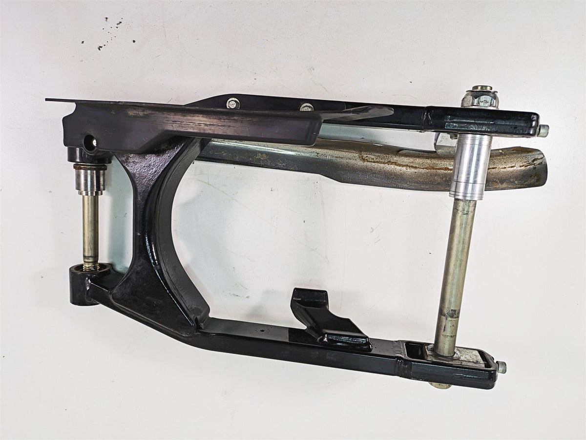 2009 Harley FXDF Dyna Fat Bob Rear Swingarm Swing Arm & Belt Guard 47820-06 {{ shop.shopifyCountryName }} - Mototech271