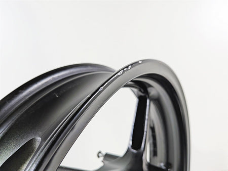 2008 Yamaha YZF R1 RN19 Straight Black Front Wheel Rim 17x3.5 5VY-25168-00 {{ shop.shopifyCountryName }} - Mototech271