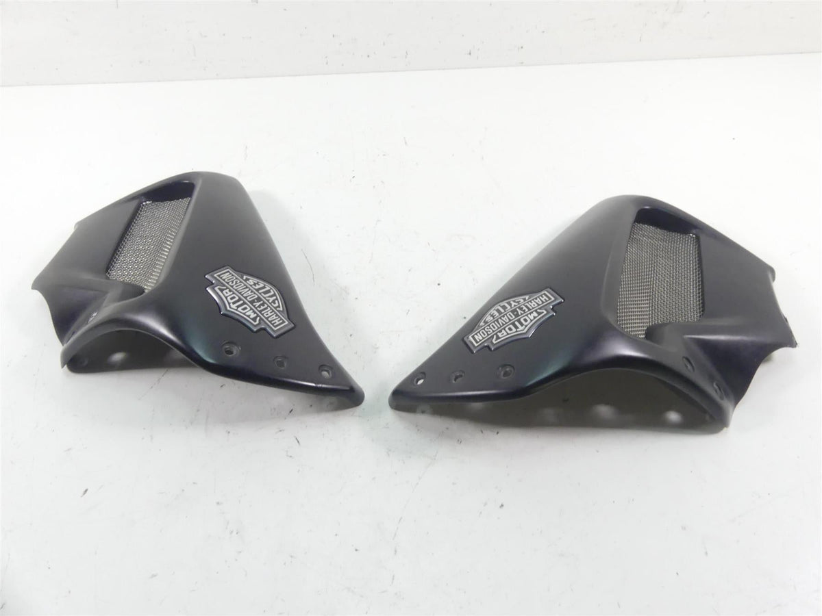 2012 Harley VRSCF Muscle Rod Neck Upper Side Cover Fairing Set 66469-09 66468-09 {{ shop.shopifyCountryName }} - Mototech271