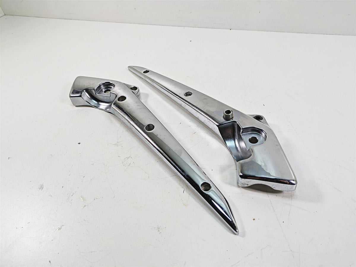 2006 Honda V-Twin VTX1300 R Rear Chrome Fender Frame Struts Braces 77330-MCV-000 {{ shop.shopifyCountryName }} - Mototech271