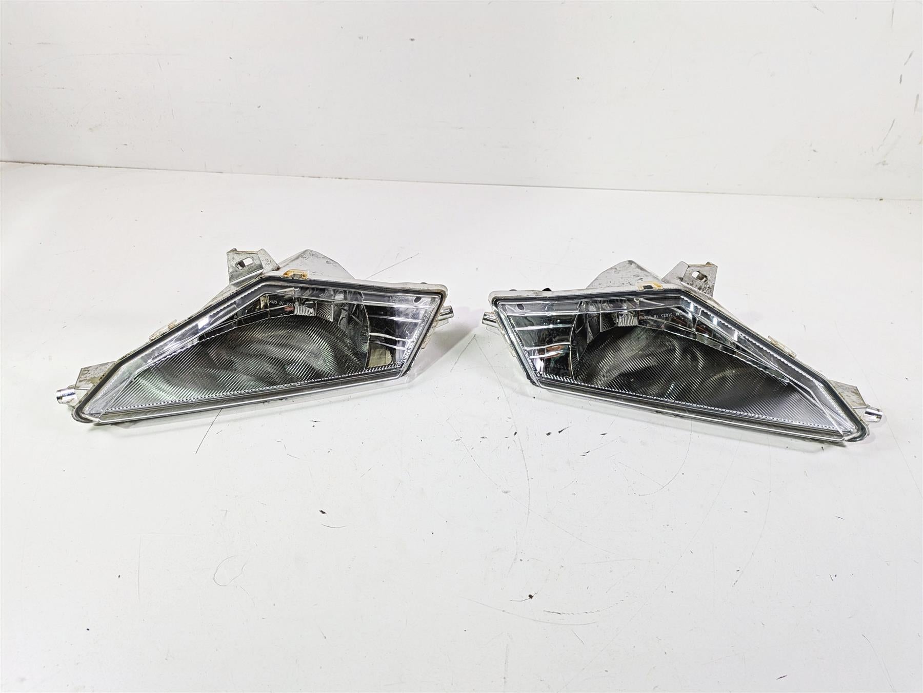 2022 Polaris Ranger 1000 Premium Front Headlight Head Light Set 2414294 2414295 {{ shop.shopifyCountryName }} - Mototech271