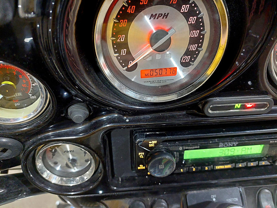 2006 Harley Touring FLHTCU SE E-Glide Speedometer Gauge Instrument 50k 67518-04A {{ shop.shopifyCountryName }} - Mototech271