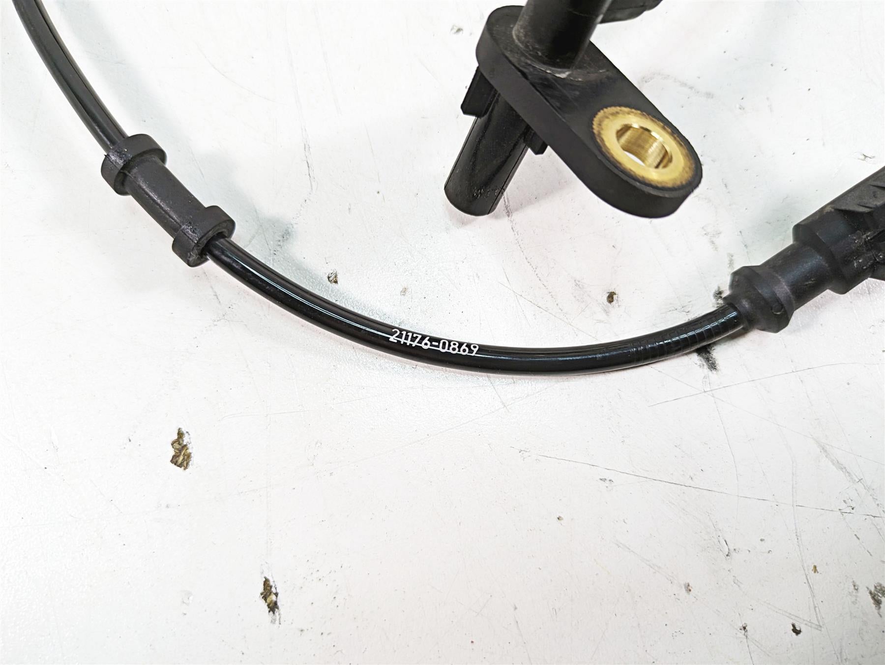 2018 Kawasaki ZX1002 Ninja H2 SX Rear Abs Wheel Speed Sensor 21176-0869 {{ shop.shopifyCountryName }} - Mototech271