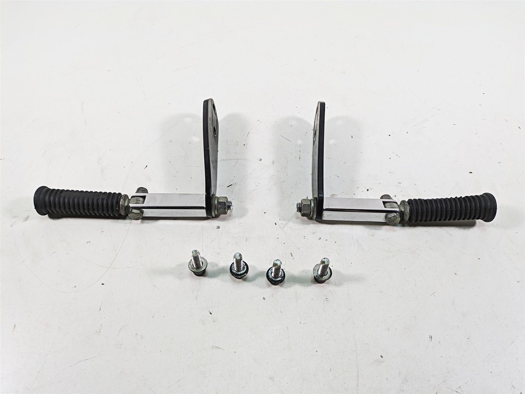 2005 Harley Dyna FXDL Low Rider Highway Foot Peg Set - Read 49354-01 {{ shop.shopifyCountryName }} - Mototech271