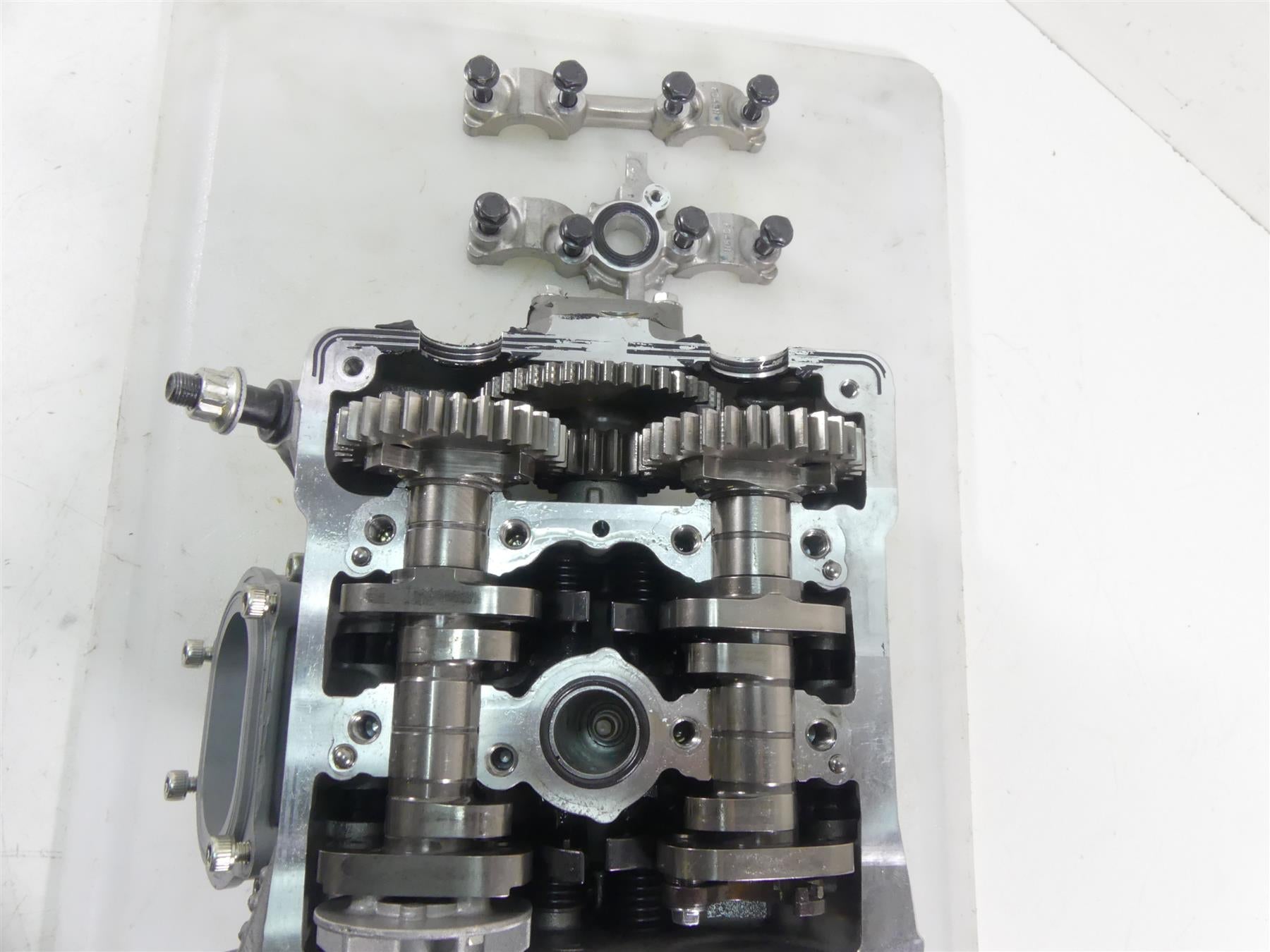 2020 Ducati Panigale V2 Rear Vertical Cylinder Head Cylinderhead 576mi 30123272F {{ shop.shopifyCountryName }} - Mototech271