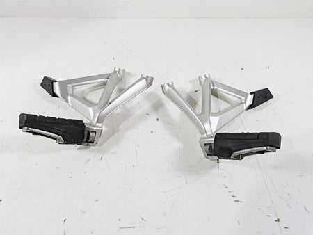 2016 BMW R1200GS GSW K50 Rear Passenger Footpeg Set 46718528793 46718528794 {{ shop.shopifyCountryName }} - Mototech271