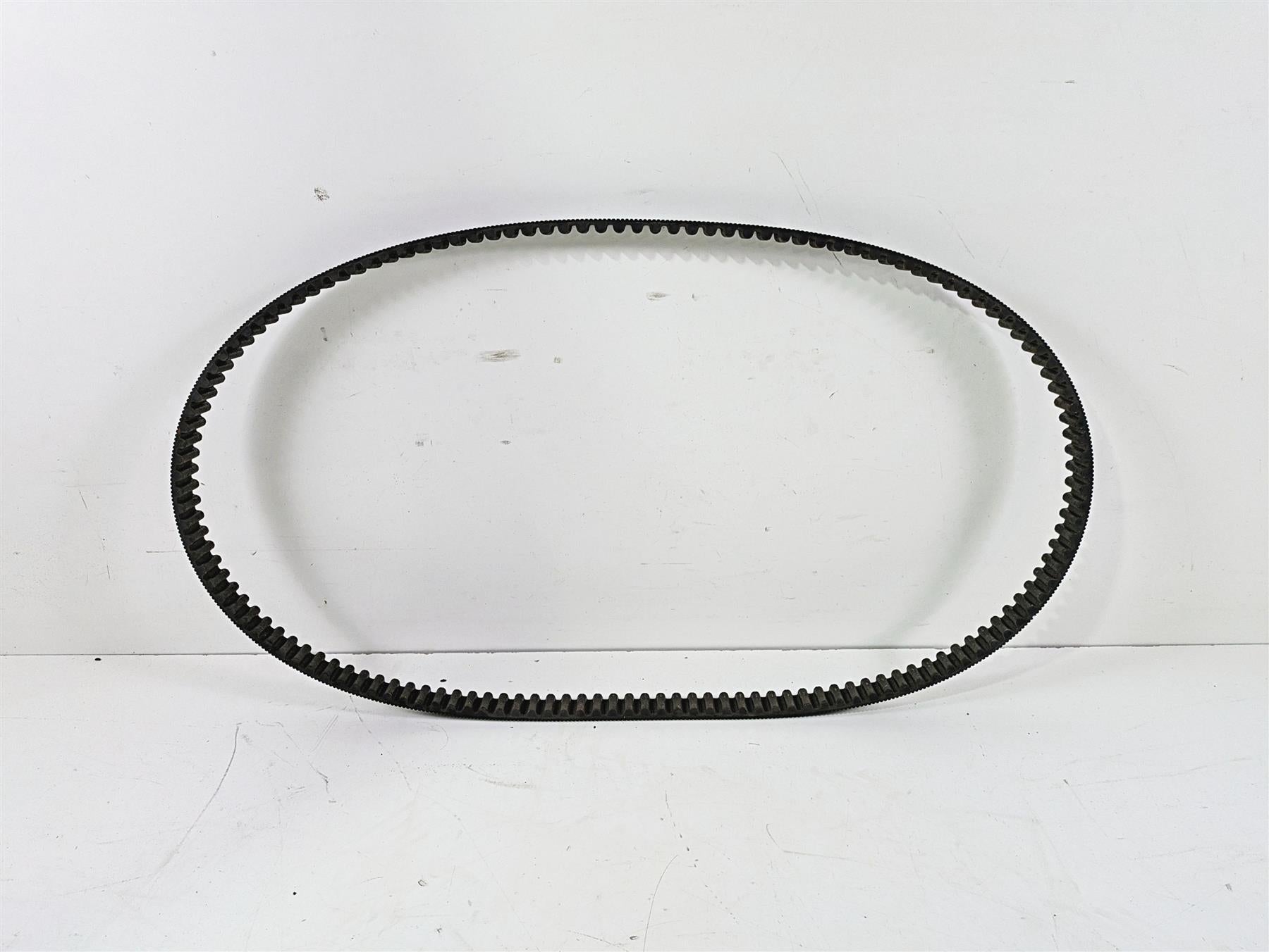2005 Harley Softail FLSTSCI Heritage Springer Rear Drive Belt 135 T 40307-00B {{ shop.shopifyCountryName }} - Mototech271
