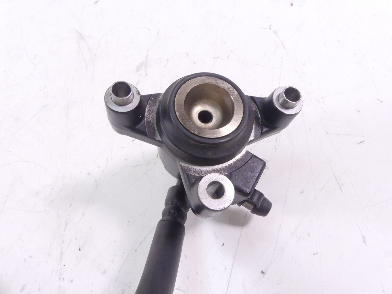 2012 Yamaha XT1200 Super Tenere Clutch Slave Cylinder & Line 23P-16381-00-00 {{ shop.shopifyCountryName }} - Mototech271