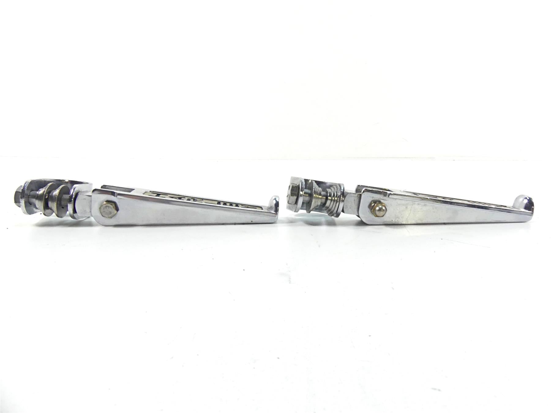 2003 Harley Touring FLHTCI E-Glide 100TH Scripted Highway Foot Peg Set 49102-86T {{ shop.shopifyCountryName }} - Mototech271